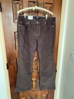 Polo by Ralph Lauren Women's Straight Leg Corduroy Jeans in Dark Brown 14